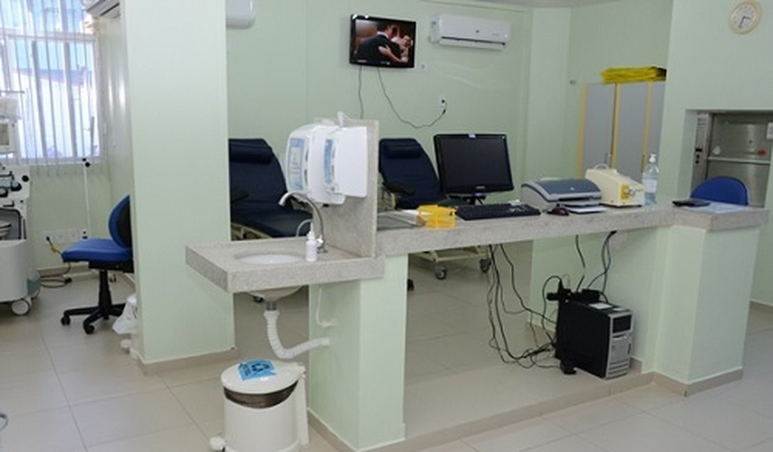 Governador inaugura ampliação da unidade de coleta do Hemoal
