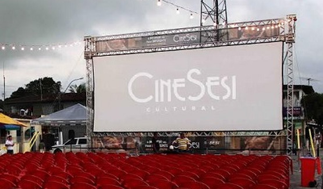 Praça pública de Paripueira será palco do Cine Sesi neste final de semana