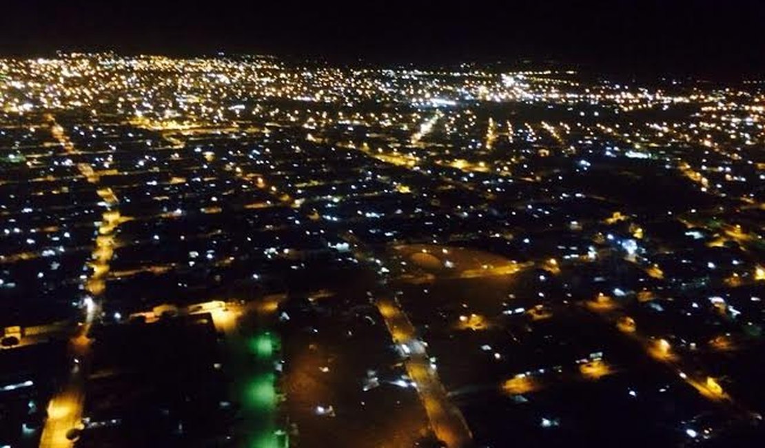 Helicóptero passa a ser utilizado em operações noturnas, em Arapiraca