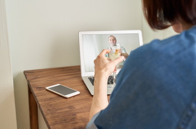 Sites de namoro: saiba qual a melhor forma de achar o par ideal