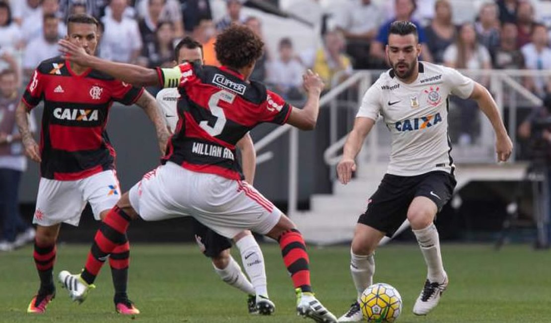 VEJA OS GOLS: Corinthians aplica goleada e vence o Flamengo por 4 a 0
