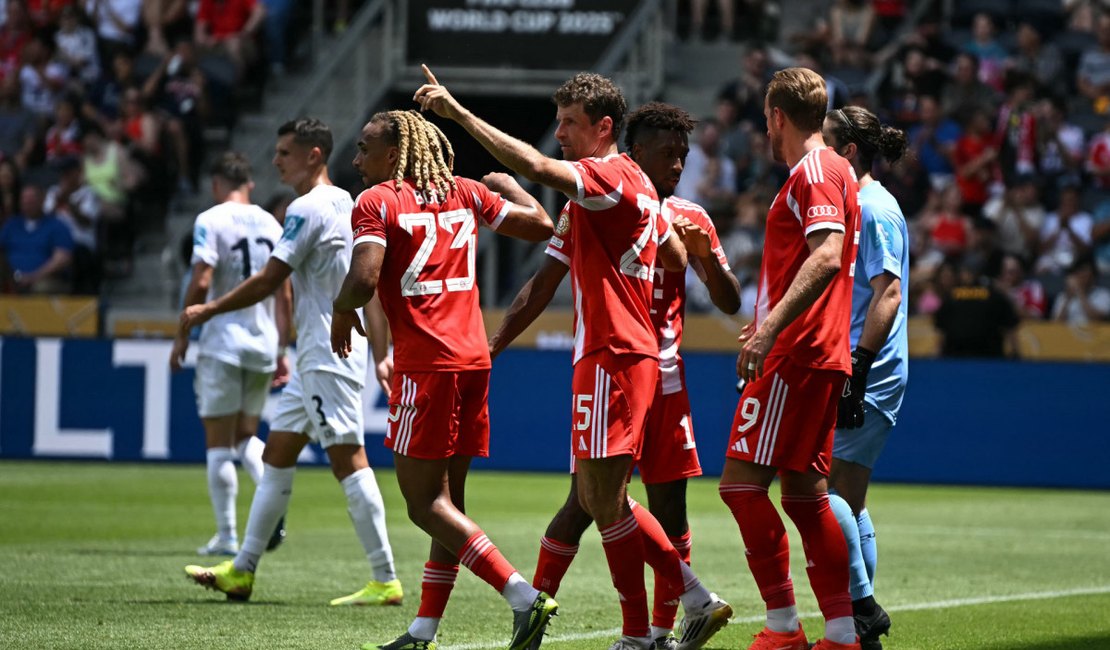 Bayern de Munique massacra o Auckland com goleada histórica de 10 a 0 na estreia do Mundial
