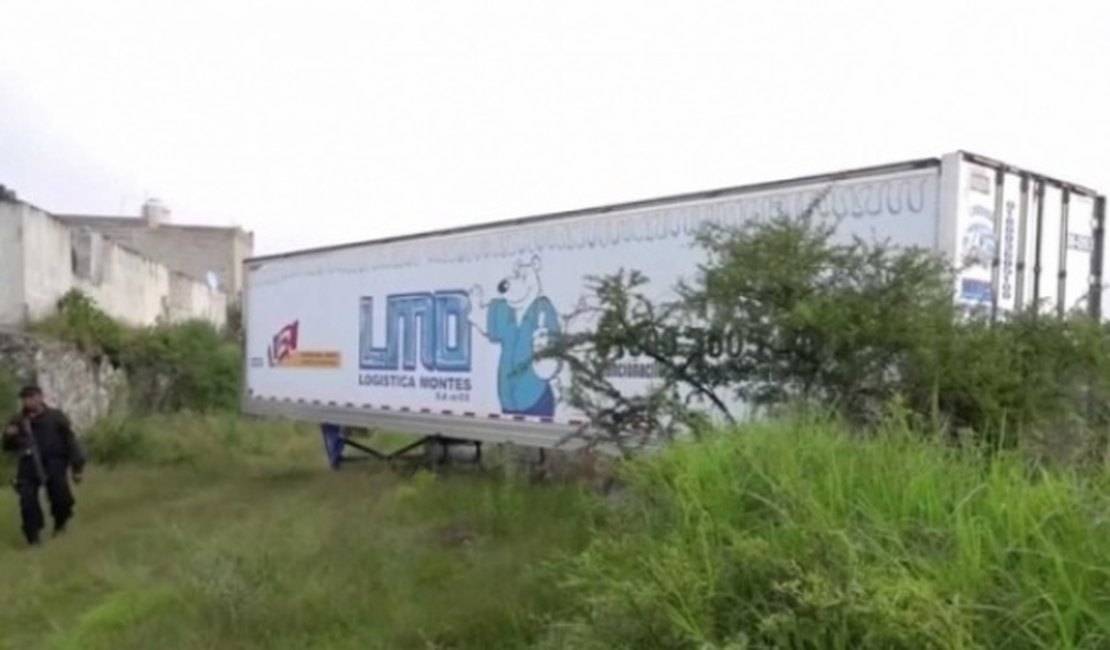 Polícia mexicana encontra caminhão abandonado com 150 corpos
