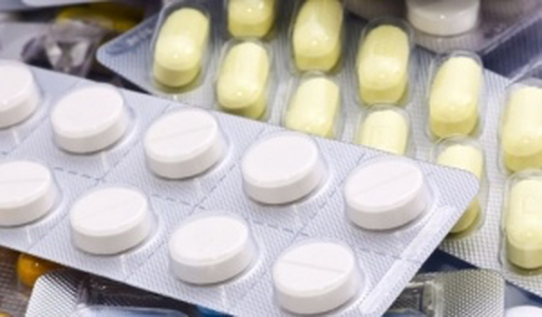 Estudo diz que azitromicina não é eficaz em casos graves de Covid