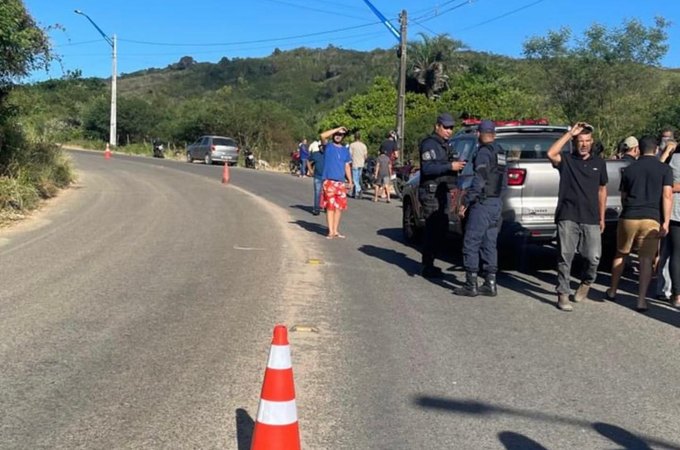 Sequência de acidentes deixa duas mulheres mortas e homens feridos em Mata Grande
