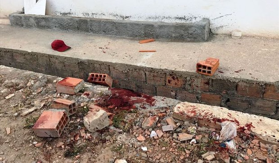 Homem é executado a tijoladas no Cidade Universitária, em Maceió