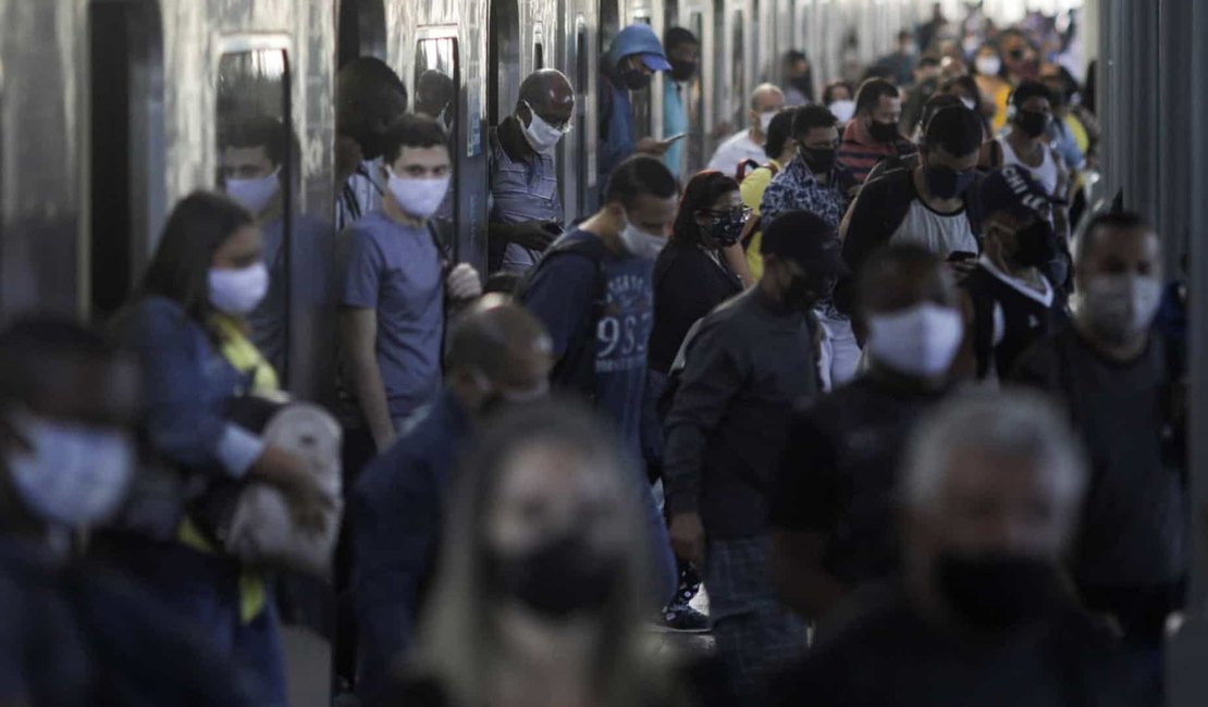 Imunidade de rebanho deve ser atingida com 65% de infectados; saiba mais