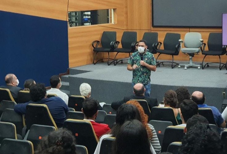 Professor Beto Brito pede punição mais rigorosa para alunas que fraudaram cotas na Ufal