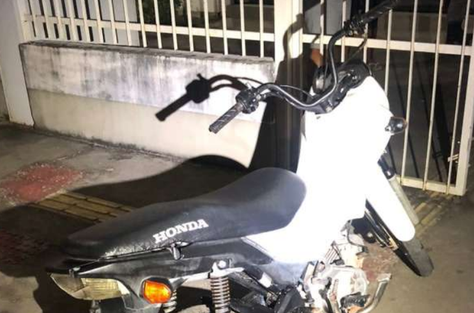 Policiais militares recuperam motocicleta que havia sido furtada em Campo Alegre