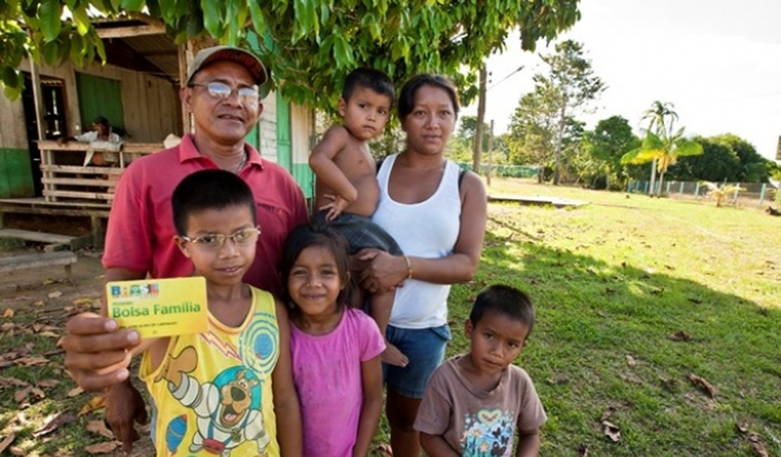 Bolsa Família vai repassar R$70 milhões para Alagoas em julho