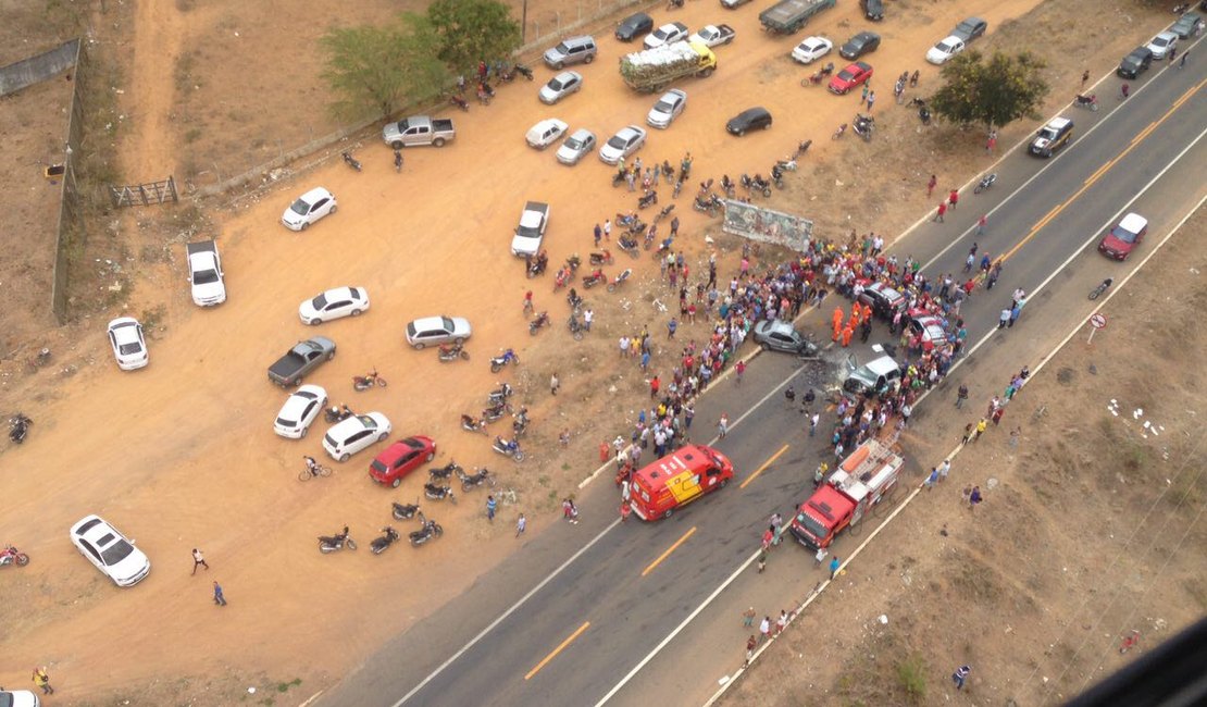 Grave acidente deixa ex-candidato a prefeito morto e PM ferido no Agreste