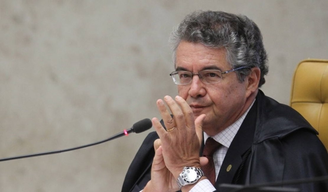 Marco Aurélio libera ação que pede impeachment de Temer para julgamento do STF