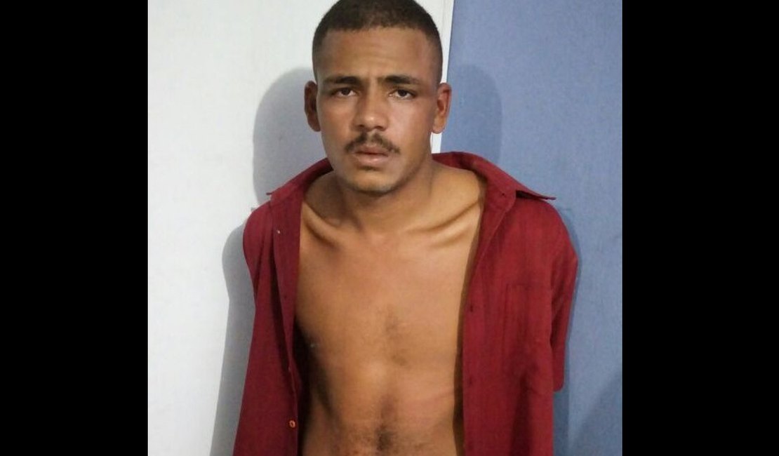 Homem é detido com maconha em Cajueiro, Alagoas