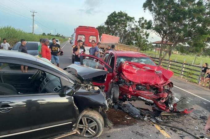 Vídeo. Colisão entre carros resulta em morte na AL 110, em São Sebastião