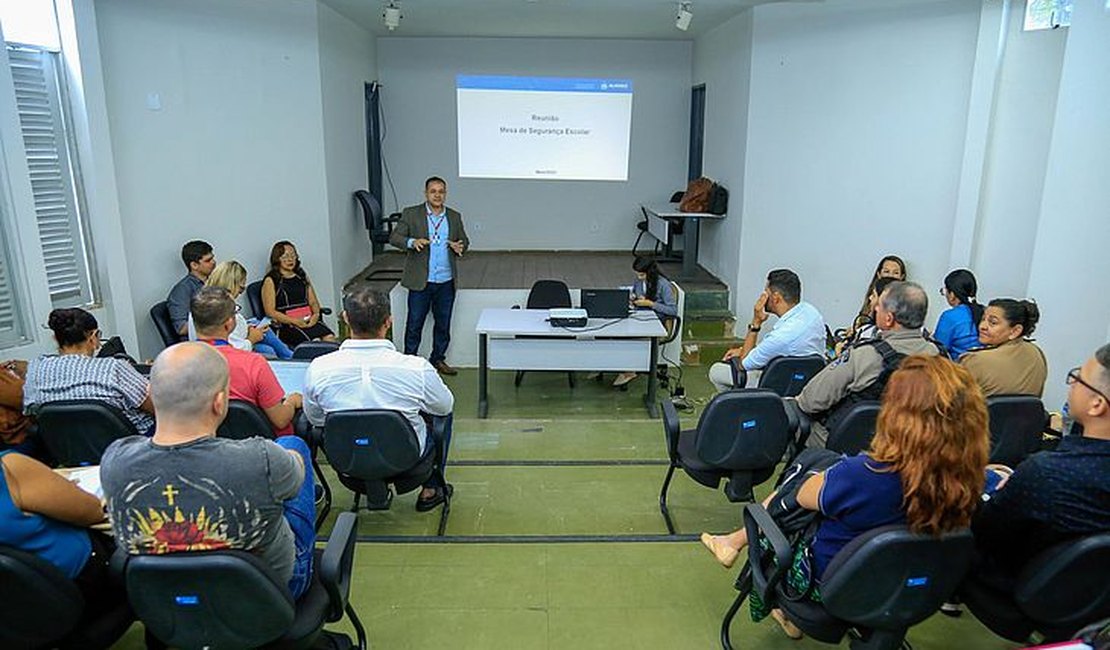 SSP e Seduc instalam mesa de situação para garantir segurança escolar em Alagoas