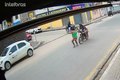 Mulher é atropelada por motocicleta no centro de Arapiraca