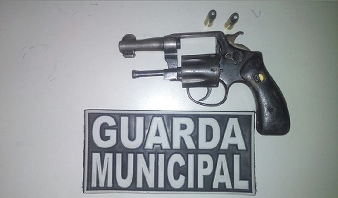 Guarda Municipal de Girau do Ponciano prende jovem e apreende menor com arma de fogo