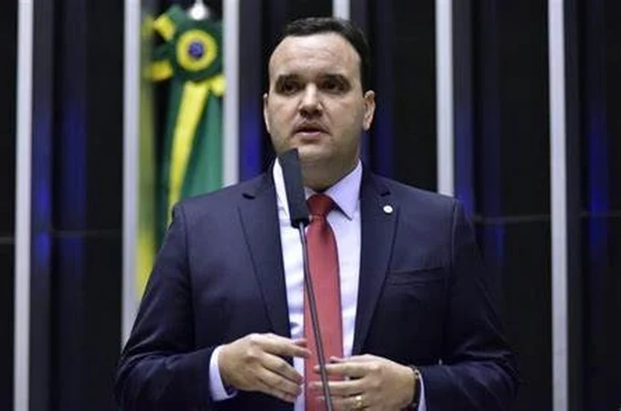 Luciano Amaral se filia ao PSD e assume presidência do partido em Alagoas
