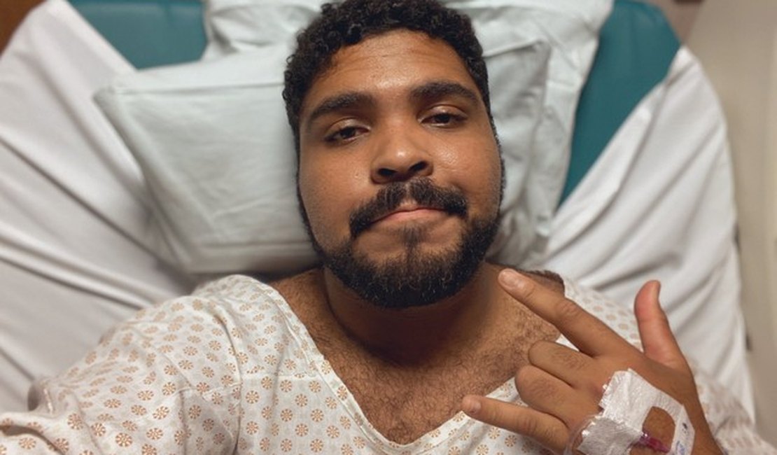 Comediante Paulo Vieira é internado após contrair meningite