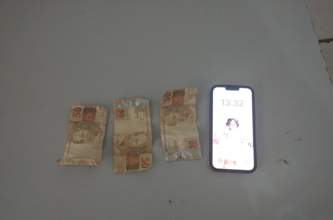 Ladrão furta iPhone de homem bêbado e desmaiado, vende aparelho por R$ 150 e é preso em Arapiraca