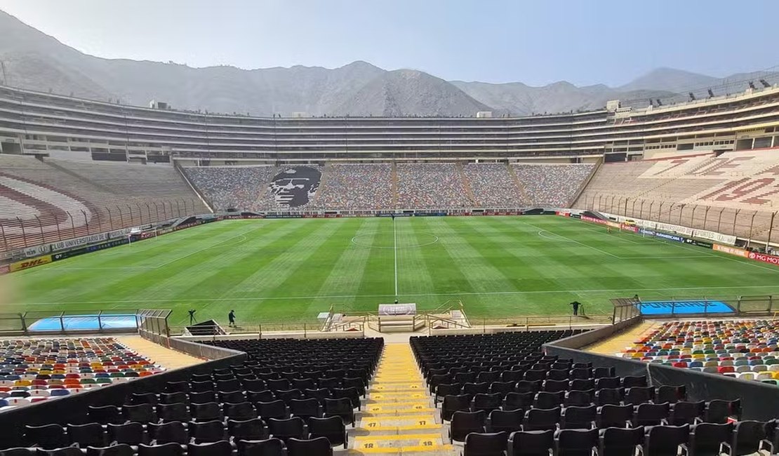 Um mês antes da final da Libertadores, Lima entra em estado de emergência
