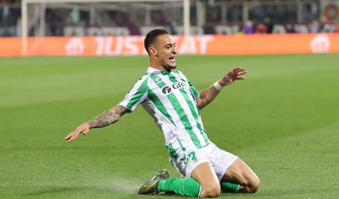 Chelsea e Betis avançam e farão final da Conference League em solo polonês
