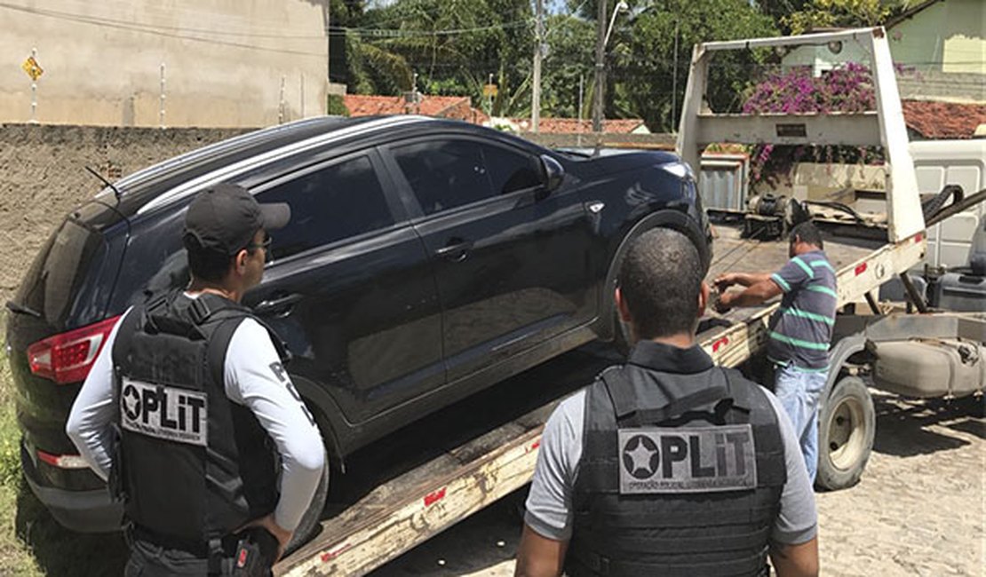 Oplit recupera automóvel roubado em Maceió