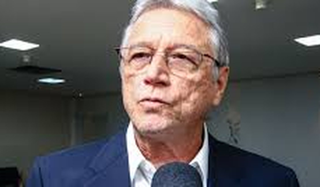 Ex-governador Téo Vilela é investigado por improbidade administrativa