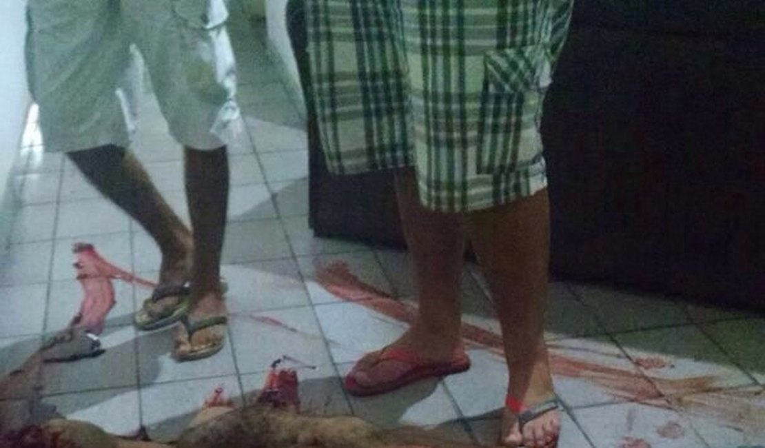 Homem é executado a tiros dentro de sua residência no bairro Baixão em Arapiraca