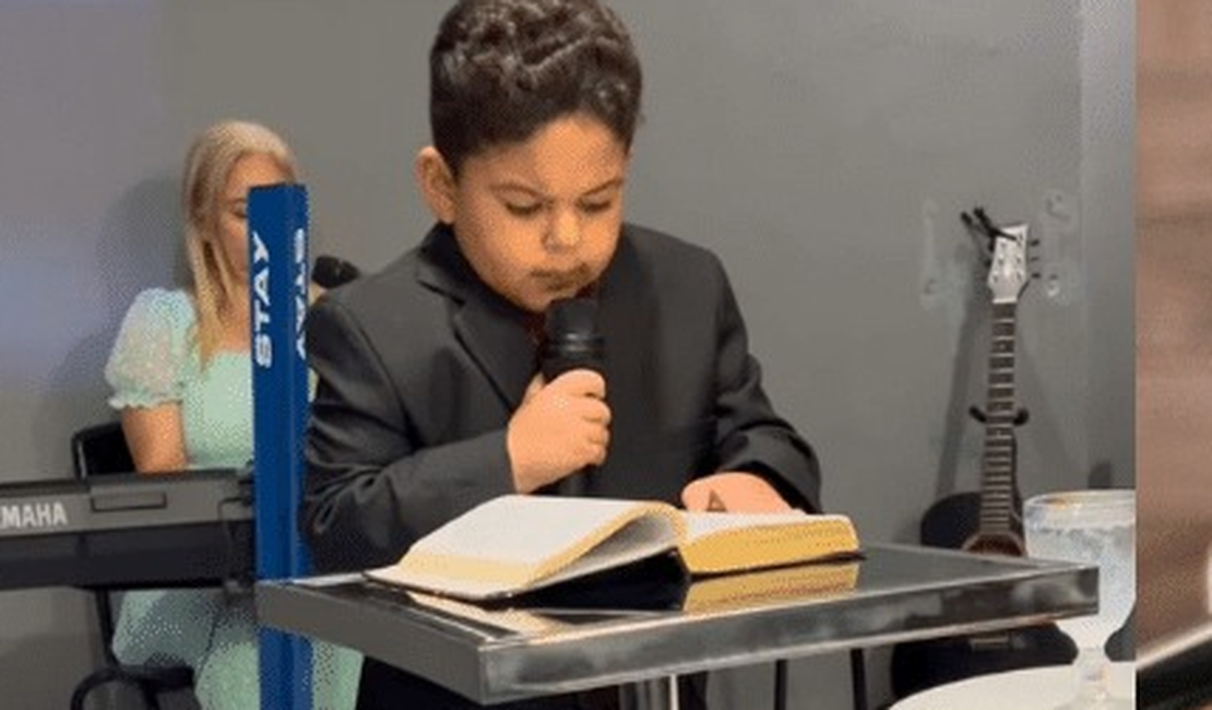 VÍDEO: Saiba quem é o mini pastor paraibano de 13 anos que está viralizando nas redes sociais