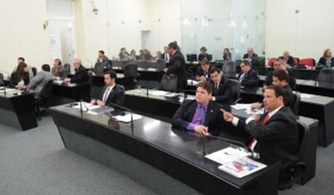 ALE aprova orçamento de R$ 8 bi para o exercício de 2016