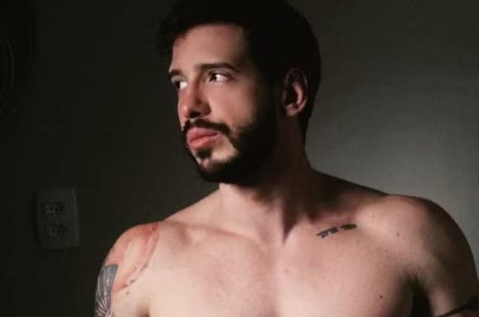 Ator pornô revela burnout ao gravar filmes adultos: 'Me dava ansiedade'