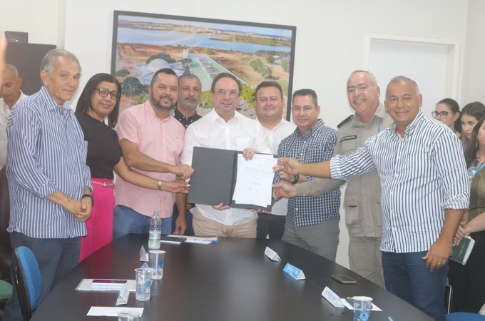 Prefeito de Arapiraca, Luciano Barbosa lança Plano Municipal de Segurança; assista