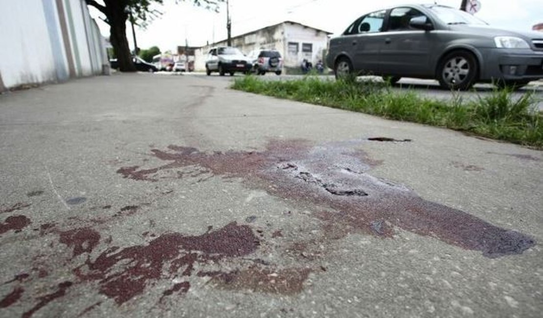 Vigilante baleado durante tentativa de assalto a casa lotérica morre no HGE