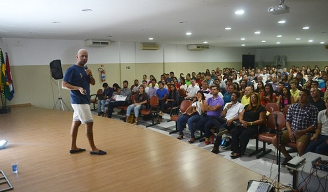 Palestra com empresário 'Careca' promete estimular empreendedorismo em arapiraquenses