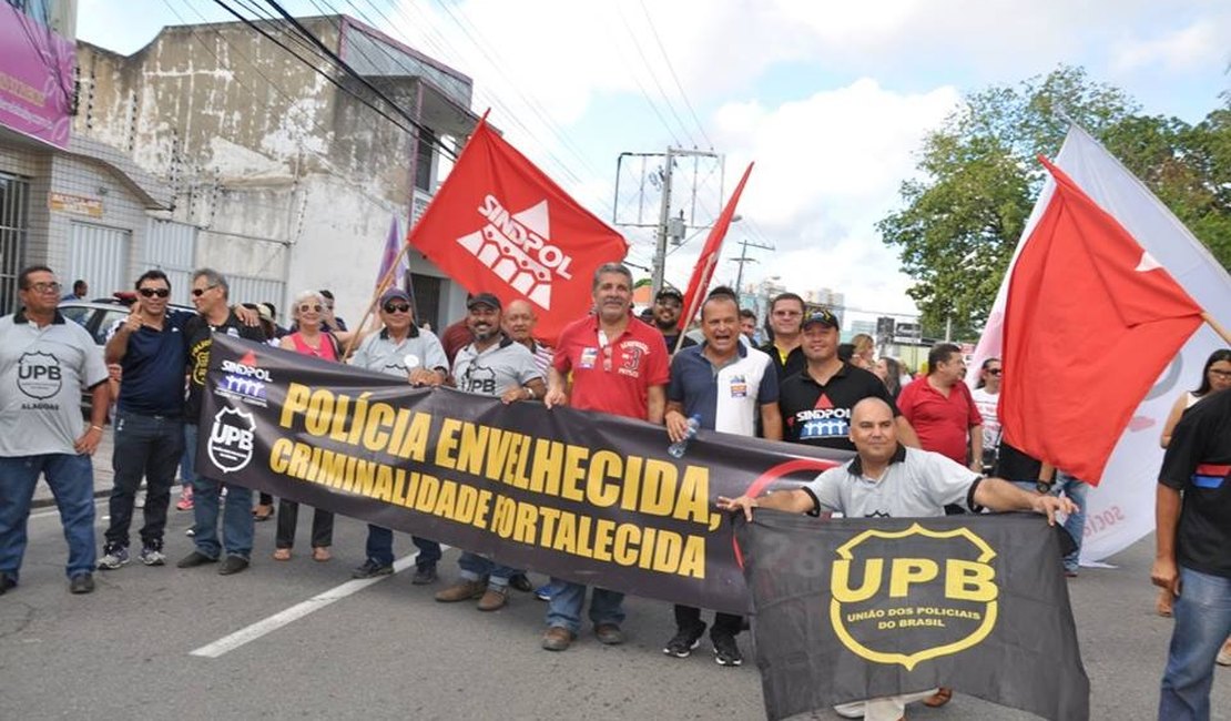 Trabalhadores dizem não às reformas na greve geral: 'Nenhum direito a menos'