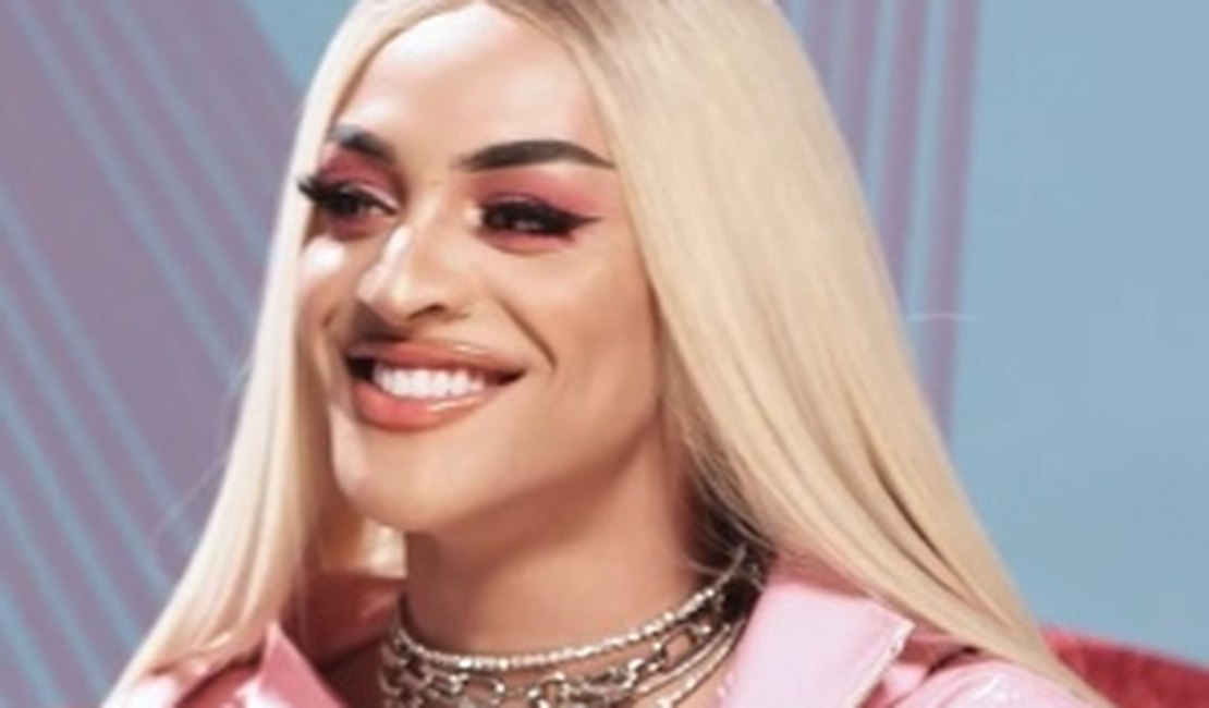 Pabllo Vittar é acionada pela Justiça por dívida de apartamento