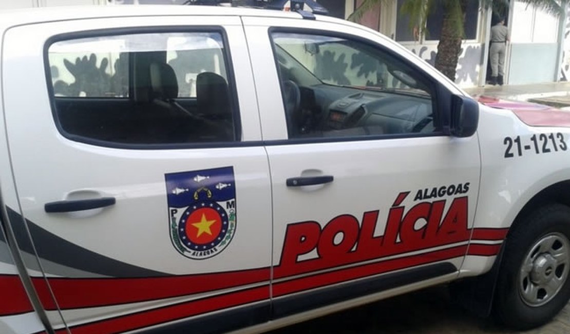 Criminosos armados invadem avícola em Taquarana e roubam R$ 7 mil