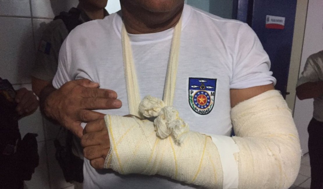 Abordagem policial dentro de escola termina com PM agredido por alunos