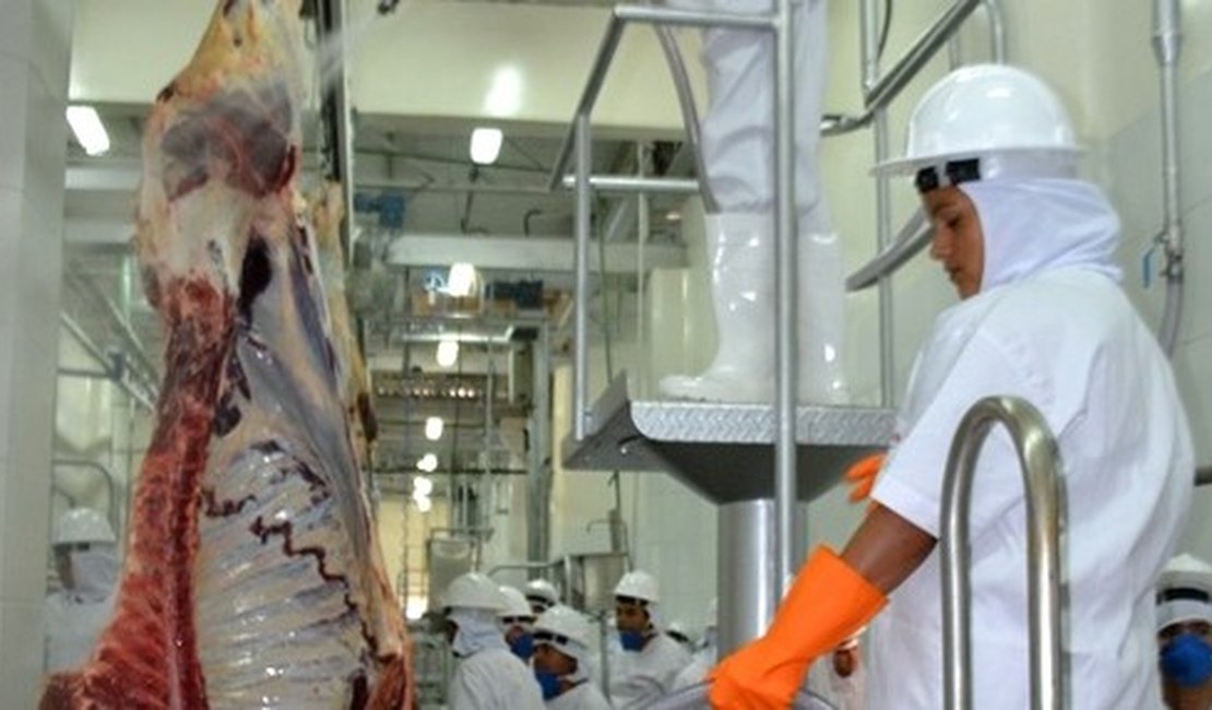Reunião definirá cronograma para fechamento de matadouro