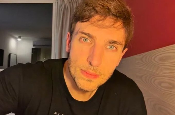 Léo Lins é condenado a 8 anos de prisão por falas preconceituosas em show