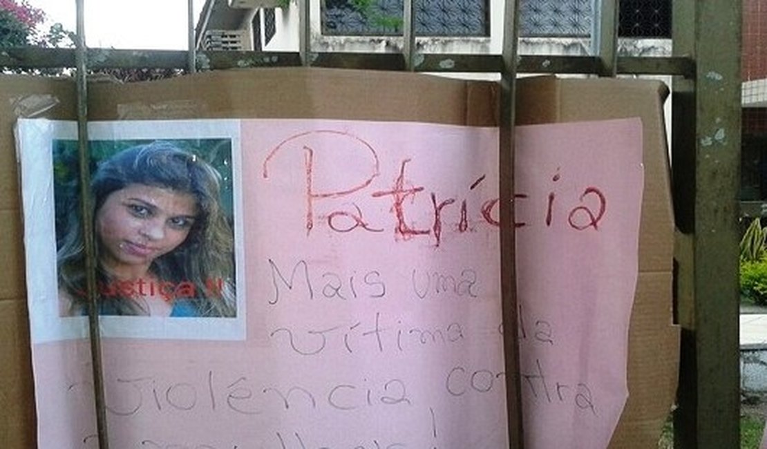 Corpo de jovem decapitada pelo namorado é sepultado em Pernambuco
