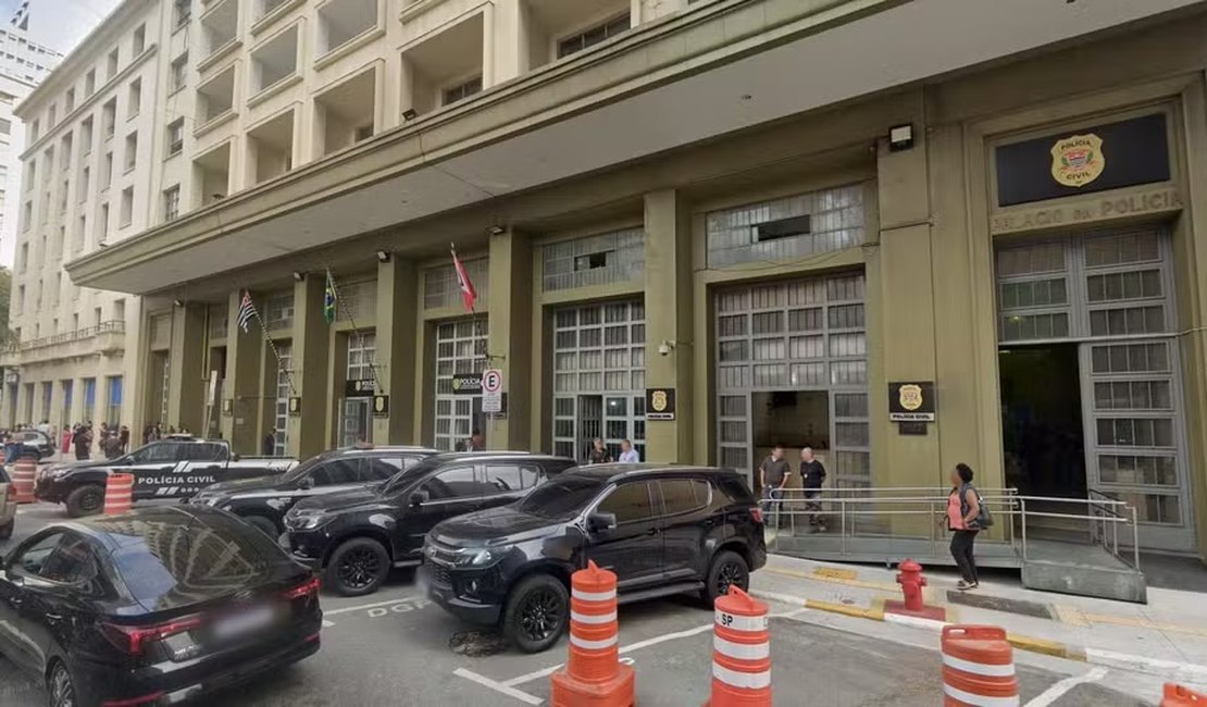 Influenciador suspeito de desviar R$ 146 milhões via PIX é preso durante fuga no Panamá