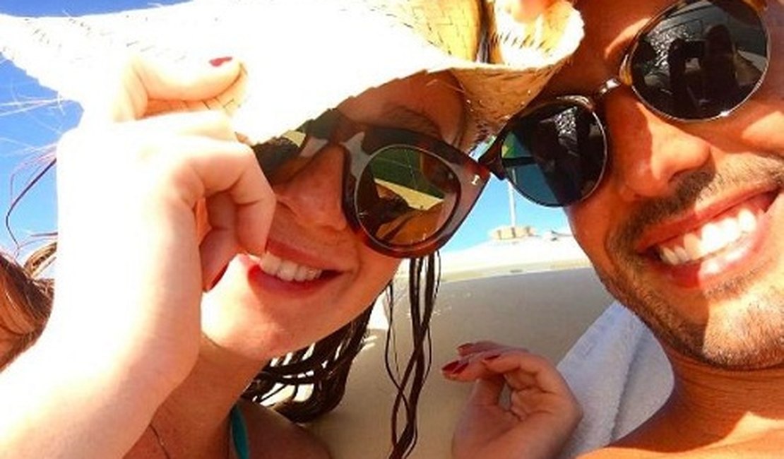 Xandi Negrão comemora nas redes socais um ano de namoro com Marina Ruy Barbosa