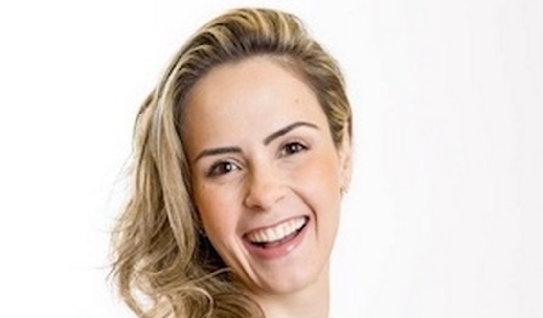 Pai de Ana Paula não se incomoda em sustentá-la e diz: 'Profundo orgulho'