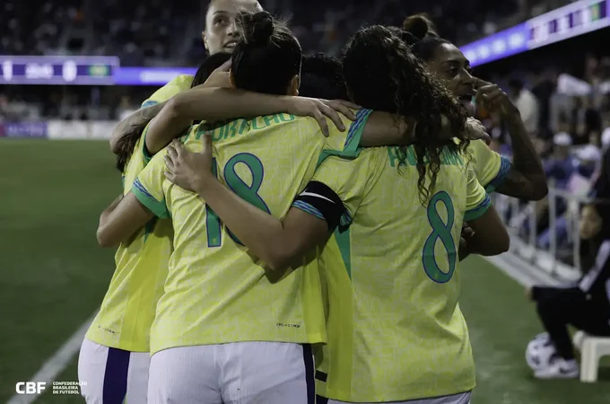 Seleção feminina será convocada na terça para amistosos contra o Japão