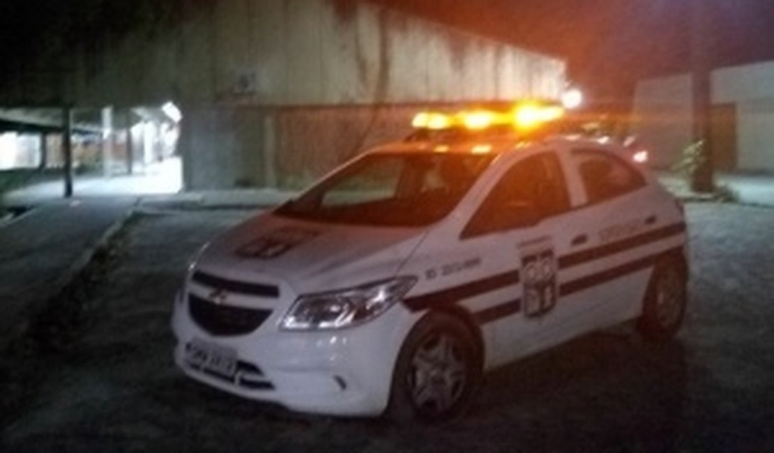 Homem armado invade Ufal e rouba celulares de aluna e professora