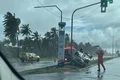 Motorista embriagado capota carro e fica ferido, no Pontal da Barra em Maceió