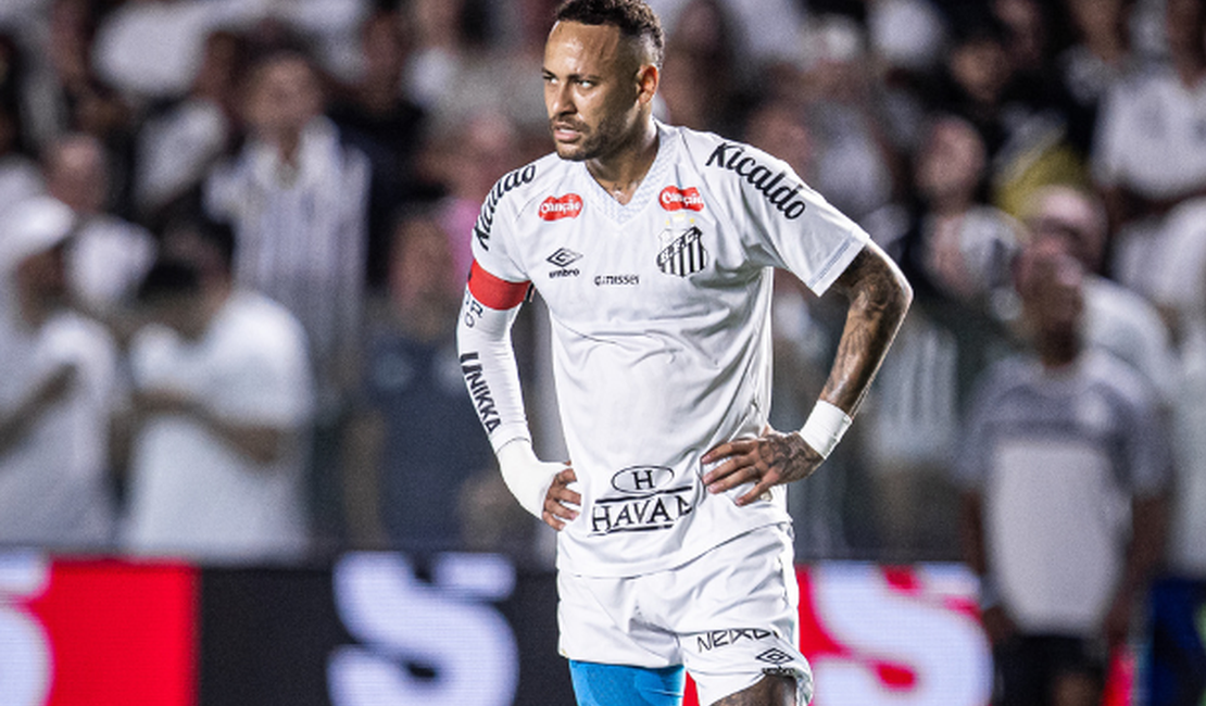 Neymar muda horário de treino para tirar visto e terá encontro com ministro