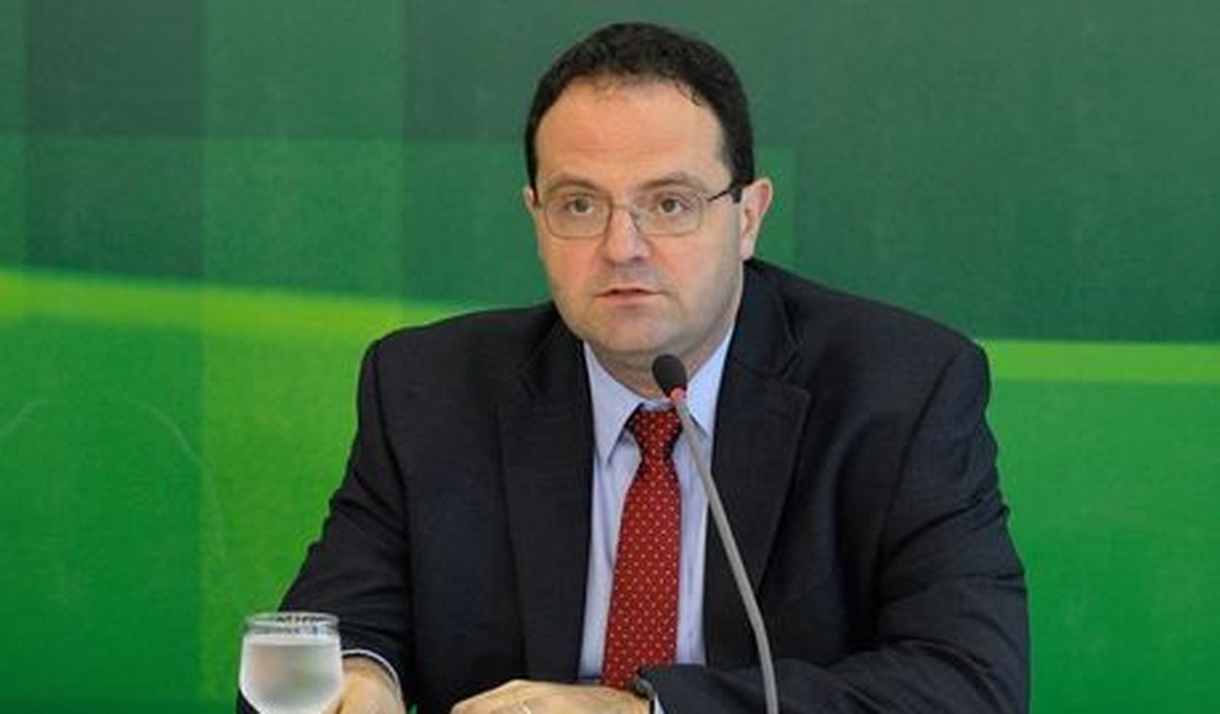 Nelson Barbosa assumirá lugar de Joaquim Levy na Fazenda